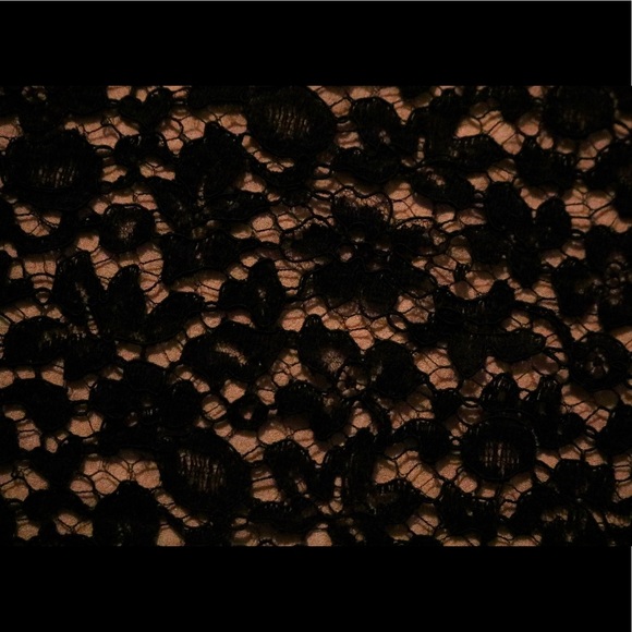 NWT Gucci Black & Nude Lace Mini Dress - Picture 5 of 11